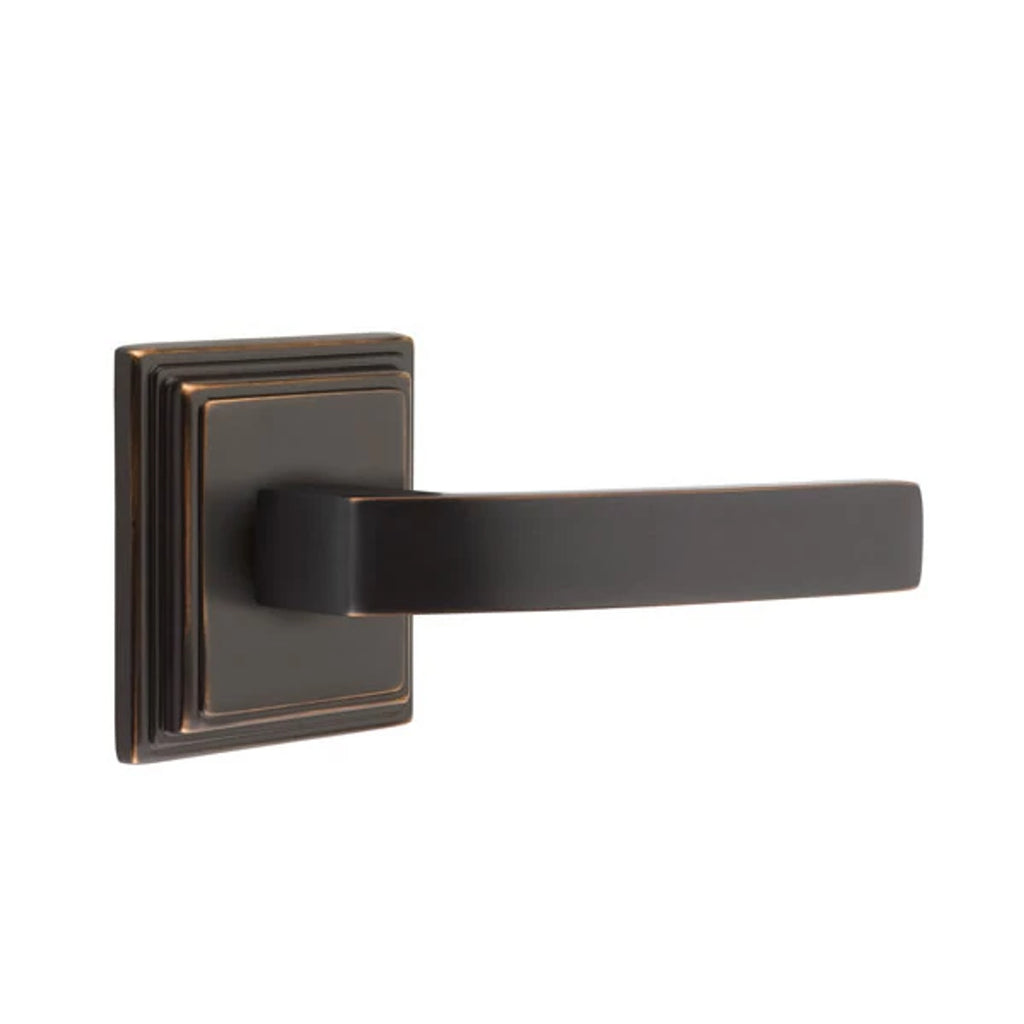Bronce Aceitado · Wilshire Rosette