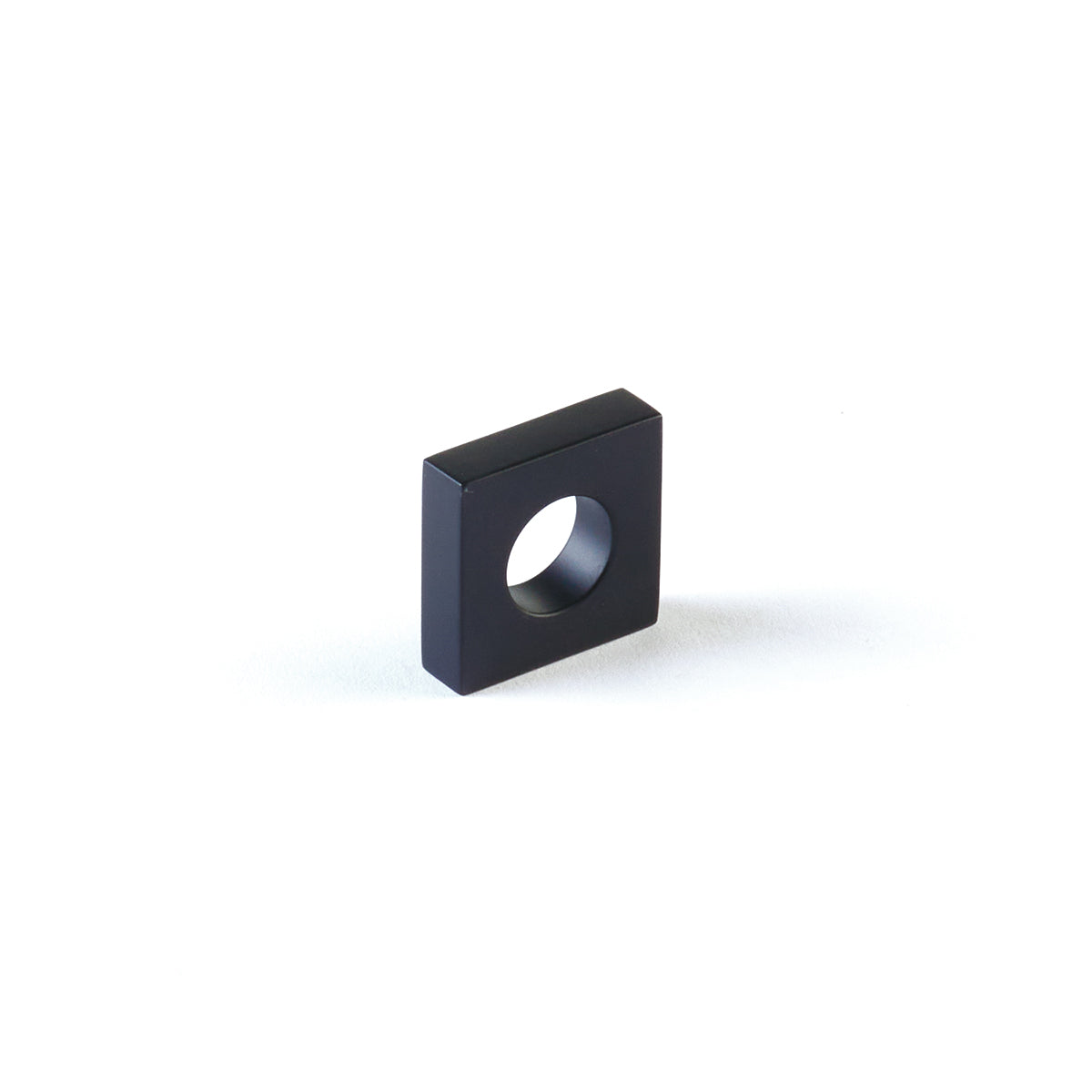 Schaub Perilla Cafe Slot Moderna Ovalada, 1" — Negro Mate