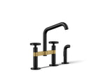 Kohler Billet — Mezcladora de Cocina tipo Puente con Rociador Lateral y Manijas Redondas — Negro Mate con Latón Moderno Cepillado