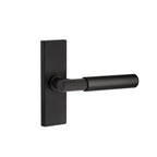 Negro Mate · 1-1/2"x5" Rosette