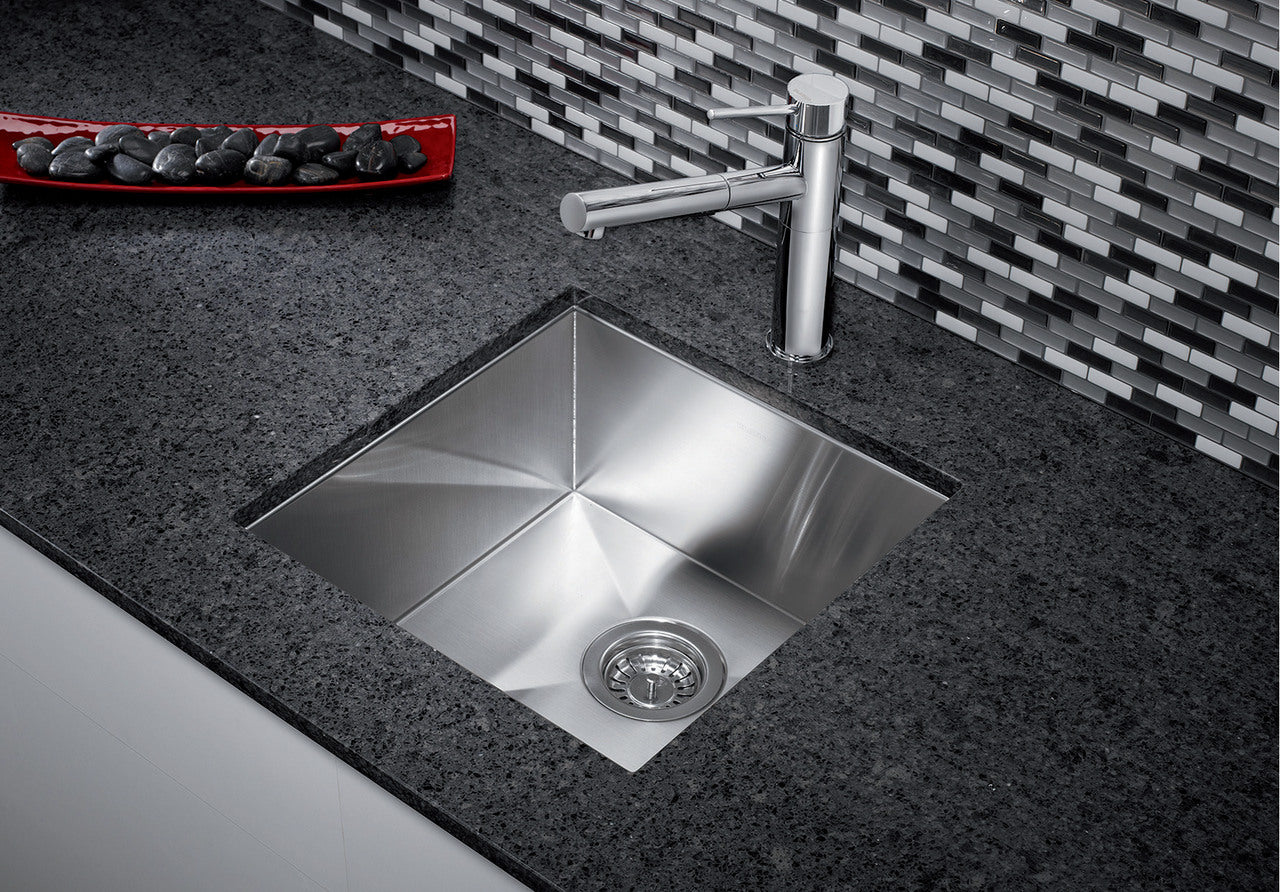Blanco Quatrus R0 Bar — Tarja de Acero Inoxidable