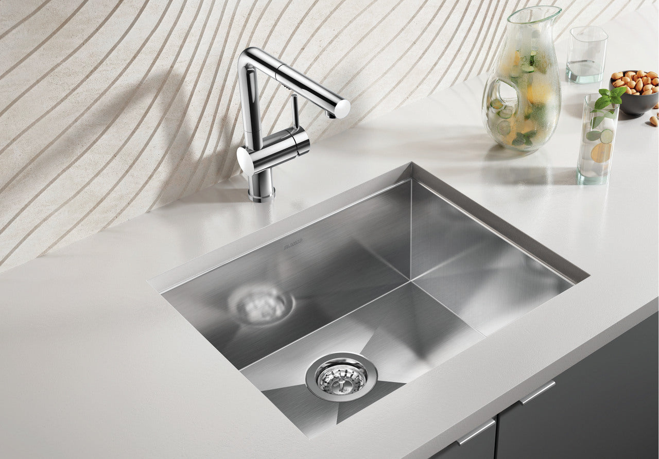 Blanco Quatrus R0 22″ Small Single Bowl — Tarja de Acero Inoxidable