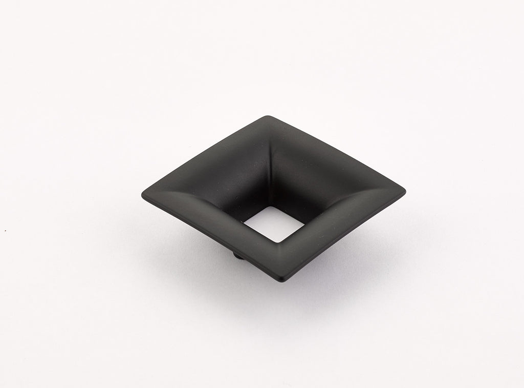 Schaub Jaladera Finestrino Flared Cuadrada, 1-1/4" cc — Negro Mate