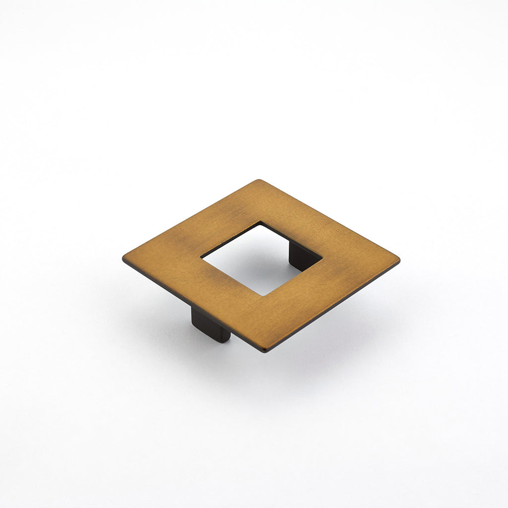 Schaub Jaladera Finestrino Plana Cuadrada, 2-1/2" cc — Bronce Bruñido