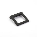 Schaub Jaladera Finestrino Angled Cuadrada, 1-1/4" cc — Negro Mate