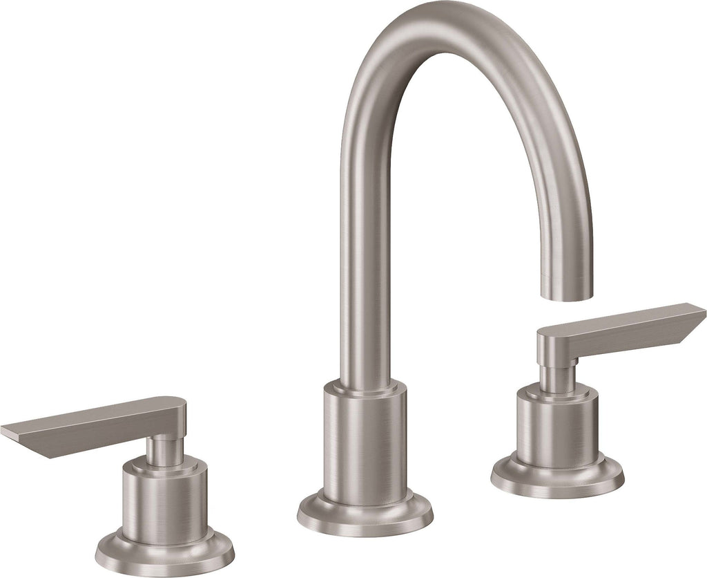 California Faucets Rincon Bay 8" Llave de Lavabo de 3 Orificios para Cubierta, con Dos Manerales - Níquel Satinado