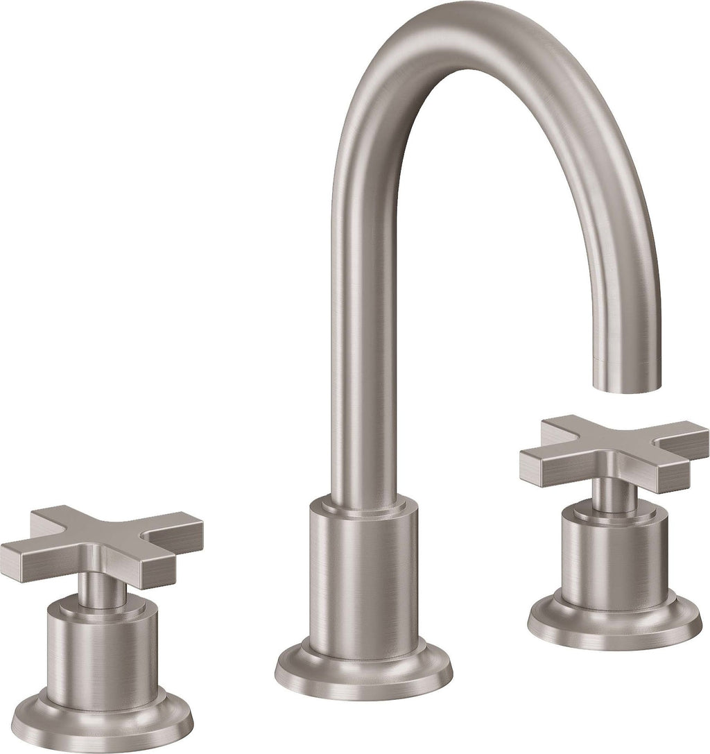 California Faucets Rincon Bay 8" Llave de Lavabo de 3 Orificios para Cubierta, con Dos Manerales - Níquel Satinado