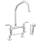 Brizo Faircroft Mezcladora Puente de Cubierta — Surtidor en Ángulo con Rociador Lateral — Cromo — Manija Industrial
