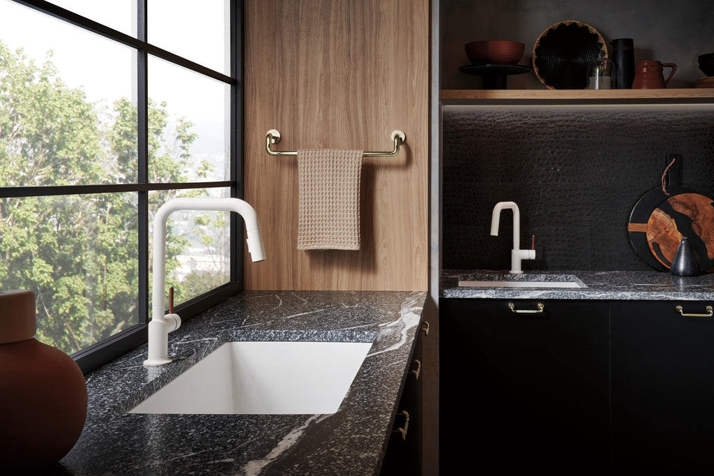 Brizo Jason Wu Mezcladora Prep Extraíble — Surtidor Cuadrado — Ambientación 1