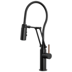 Brizo Odin Mezcladora Articulante con Manguera Integrada — Negro Mate — Manija de Madera