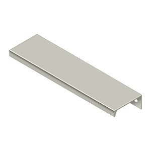 Deltana Jaladera Moderna en Ángulo para Gabinete 5-7/8" — Níquel Satinado