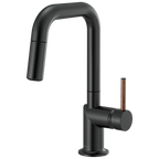 Brizo Odin Mezcladora Prep Extraíble — Surtidor Cuadrado — Negro Mate — Manija de Madera