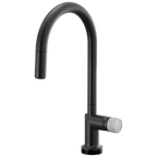 Brizo Odin Mezcladora Extraíble SmartTouch® — Surtidor en Arco — Negro Mate — Perilla de Concreto
