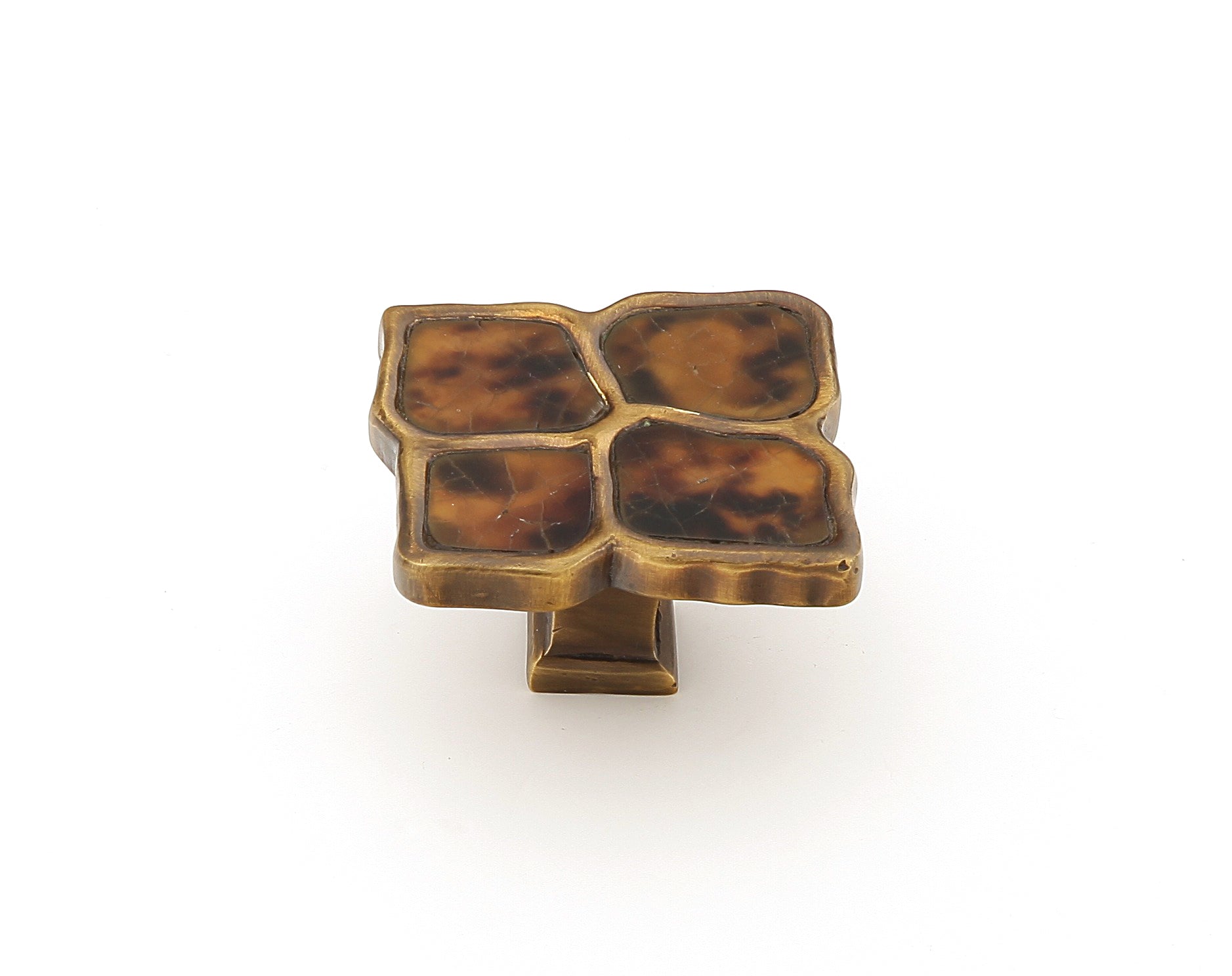 Schaub Perilla de Gabinete Tiger Penshell Estate Dover, 1-1/2" diám. — Estándar