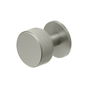 Deltana Perilla Moleteada 1-3/8" — Níquel Satinado