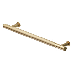 Deltana Jaladera Moleteada 6-1/2" — Latón Satinado