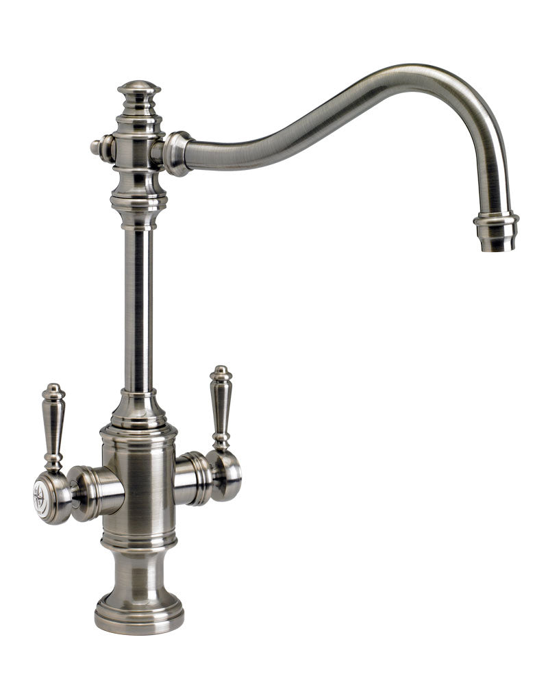 Waterstone Annapolis Llave de Cocina de Dos Manijas — Waterstone 8020