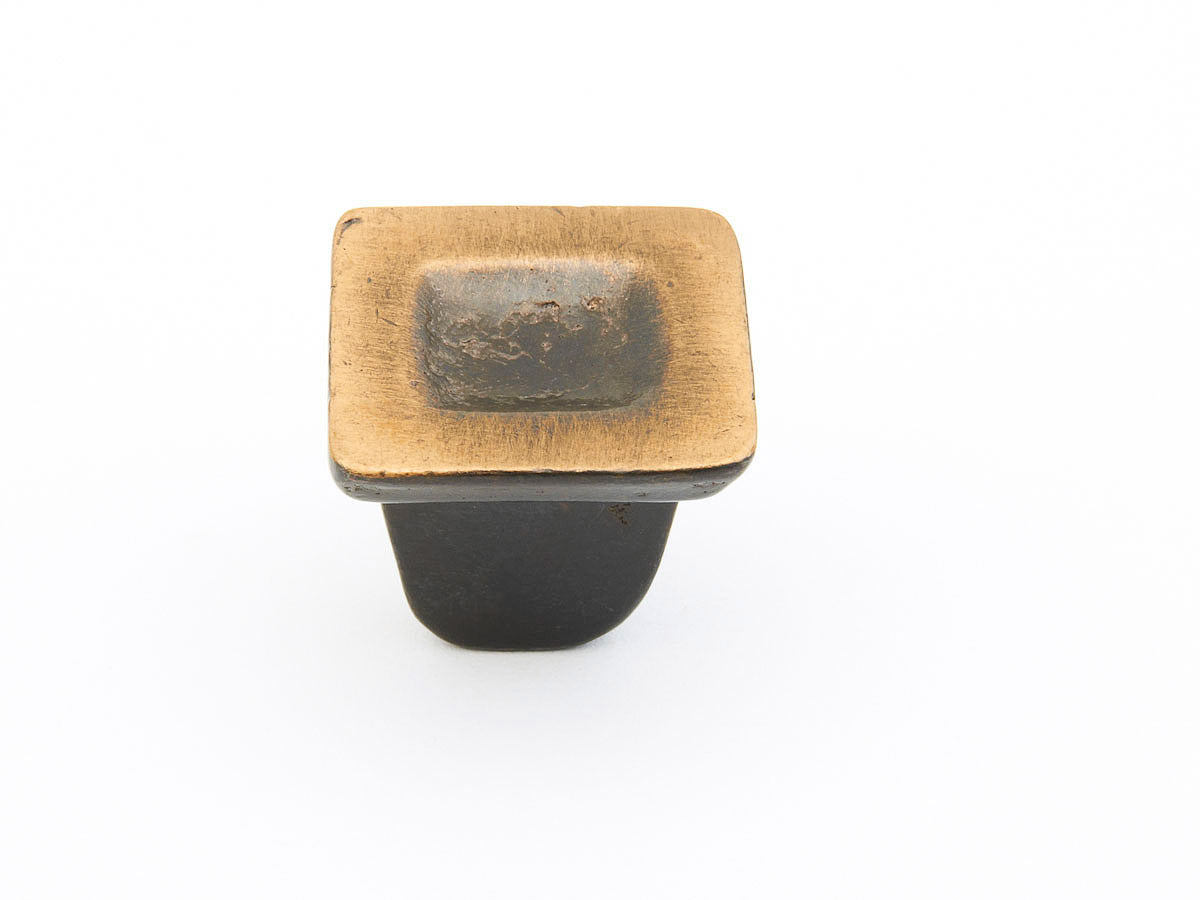 Schaub Perilla Vinci Concave Cuadrada — Bronce Antiguo
