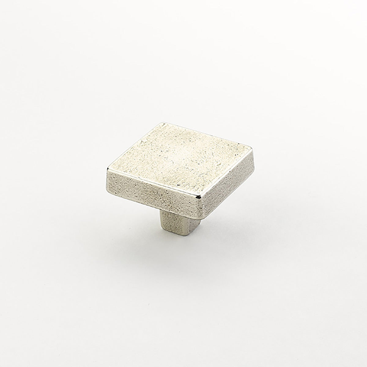 Schaub Perilla Vinci Large Cuadrada, 1-3/4" diám. — Bronce Blanco Pulido