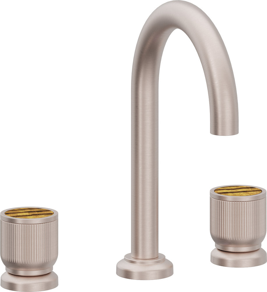 California Faucets Capitola Llave de Lavabo de 8" de 3 Orificios para Cubierta, con Dos Manerales - Pico Alto, Cilíndrica - Níquel Satinado