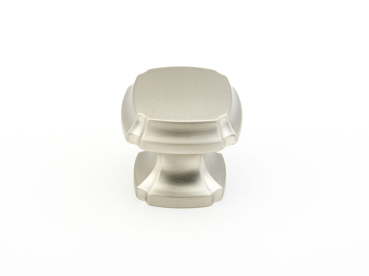 Schaub Perilla Squre, 1-3/8" diám. — Níquel Satinado