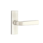 Níquel Satinado · 1-1/2"x5" Rosette