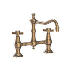 Newport Brass Chesterfield 945 — vista de producto — Latón Antiguo