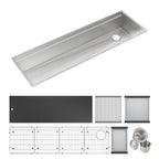 Elkay Tarja Circuit Chef® Workstation Acero Inoxidable 59-1/2" x 20-1/2" x 10" de Un Tazón Bajo Cubierta (Kit con Tablas de Polímero Negro) — ambiente de cocina