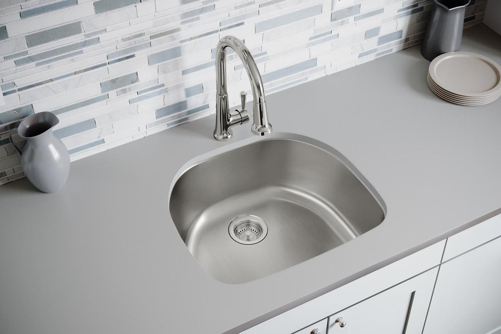 Elkay Tarja Dayton® Acero Inoxidable 23-1/2" x 21-1/8" x 9" de Un Tazón Bajo Cubierta — ambiente de cocina