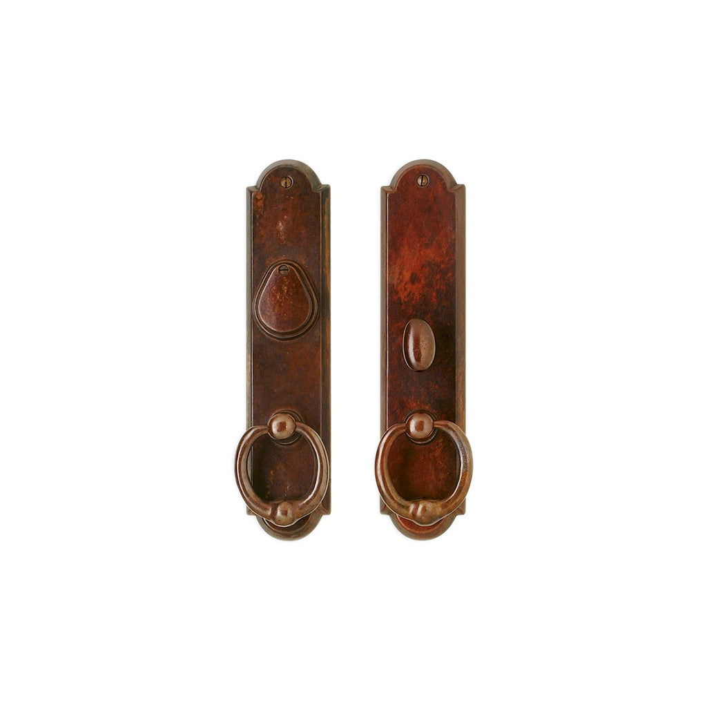 uego de Entrada Arched 2 1/2" x 11" — Rocky Mountain Hardware bronce macizo