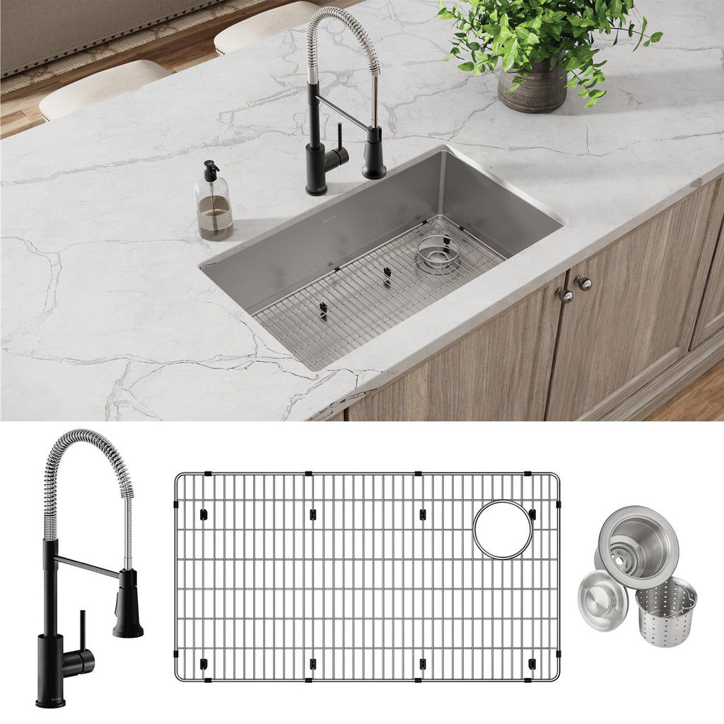Elkay Tarja Crosstown® Calibre 18 Acero Inoxidable 31-1/2" x 18-1/2" x 9" de Un Tazón Bajo Cubierta (Kit con Llave Rejilla de Fondo y Drenaje) — ambiente de cocina