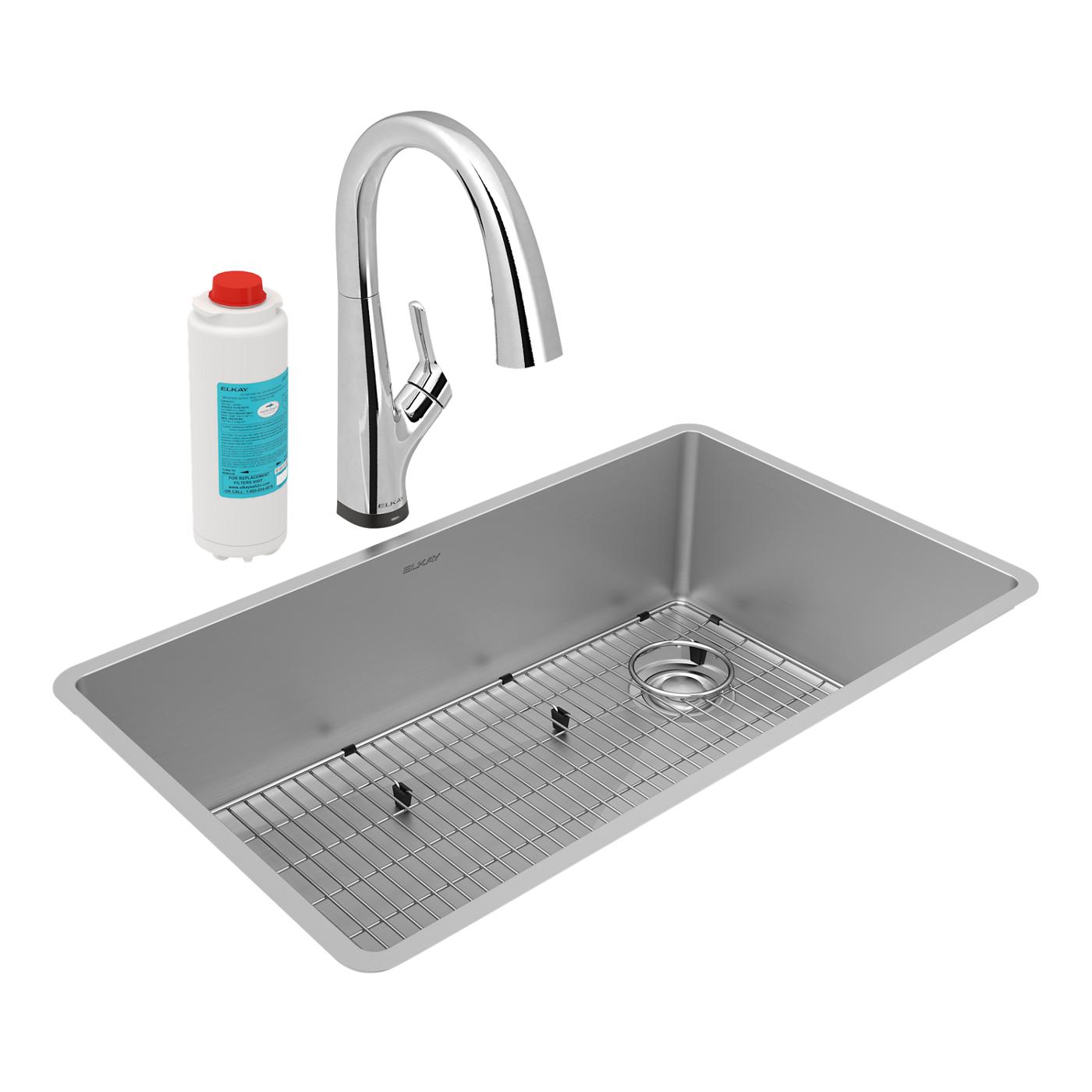 Elkay Tarja Crosstown® Calibre 18 Acero Inoxidable 31-1/2" x 18-1/2" x 9" de Un Tazón Bajo Cubierta (Kit con Llave Filtrada) — vista de producto