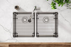 Elkay Tarja Crosstown® Calibre 18 Acero Inoxidable 31-1/2" x 18-1/2" x 9" de Dos Tazones Iguales Bajo Cubierta (Kit) — ambiente de cocina