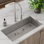 Elkay Tarja Crosstown® Calibre 18 Acero Inoxidable 36-1/2" x 18-1/2" x 9" de Un Tazón Bajo Cubierta (Kit con Llave Rejilla de Fondo y Drenaje) — ambiente de cocina