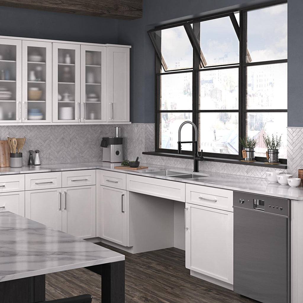 Elkay Tarja Crosstown® Calibre 18 Acero Inoxidable 33" x 22" x 6" de Dos Tazones Iguales de Doble Montaje ADA (Kit) — ambiente de cocina