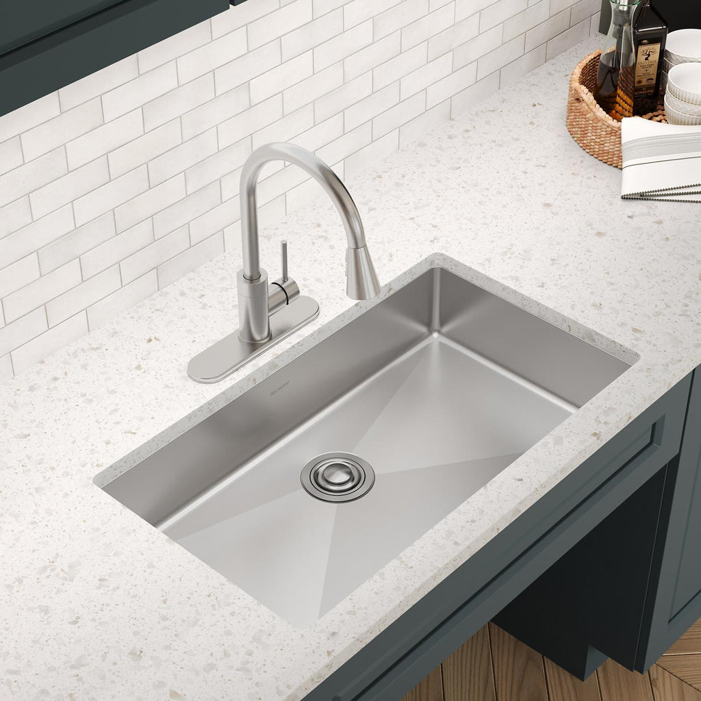 Elkay Tarja Crosstown® Calibre 18 Acero Inoxidable 33" x 22" x 6" de Un Tazón ADA de Doble Montaje — ambiente de cocina
