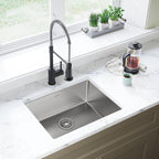 Elkay Tarja Crosstown® Calibre 16 Acero Inoxidable 23-1/2" x 18-1/4" x 8" de Un Tazón Bajo Cubierta — ambiente de cocina