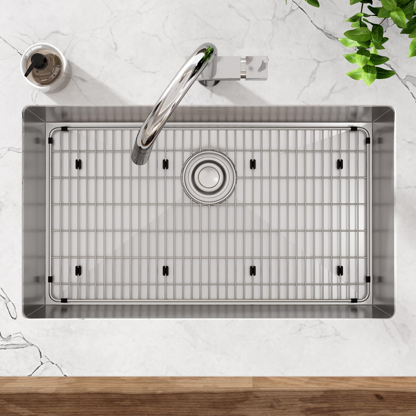 Elkay Tarja Crosstown® Calibre 16 Acero Inoxidable 30-1/2" x 18-1/2" x 10" de Un Tazón Bajo Cubierta (Kit) — ambiente de cocina