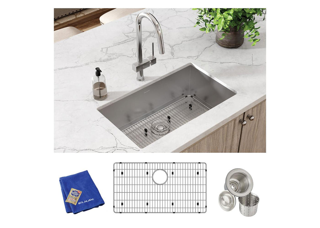 Elkay Tarja Crosstown® Calibre 16 Acero Inoxidable 30-1/2" x 18-1/2" x 10" de Un Tazón Bajo Cubierta (Kit) — ambiente de cocina