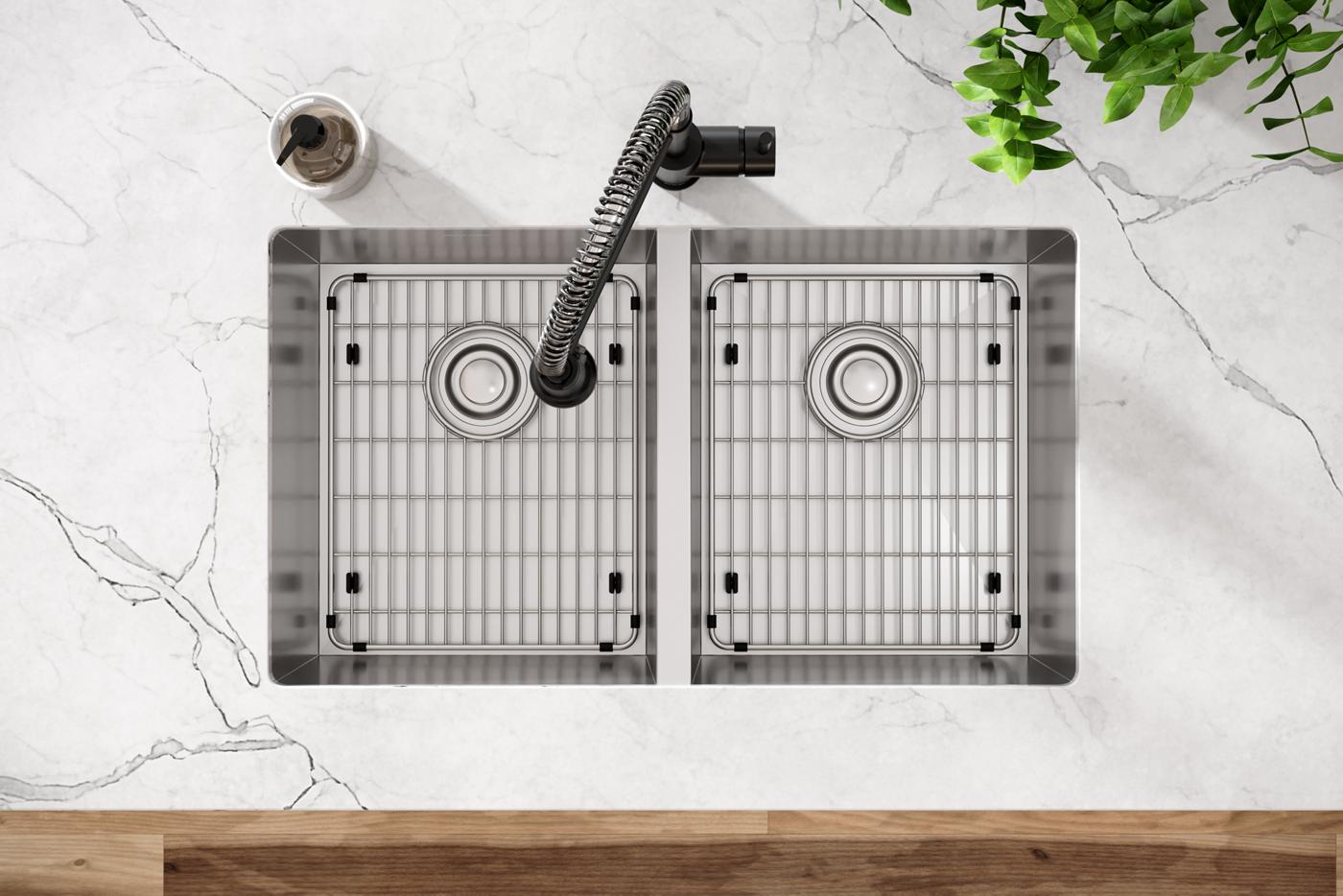 Elkay Tarja Crosstown® Calibre 16 Acero Inoxidable 30-3/4" x 18-1/2" x 10" de Dos Tazones Iguales Bajo Cubierta (Kit) — ambiente de cocina