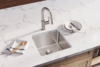 Elkay Tarja Lustertone Iconix® Calibre 18 Acero Inoxidable 18-1/2" x 18-1/2" x 9" de Un Tazón Bajo Cubierta — ambiente de cocina