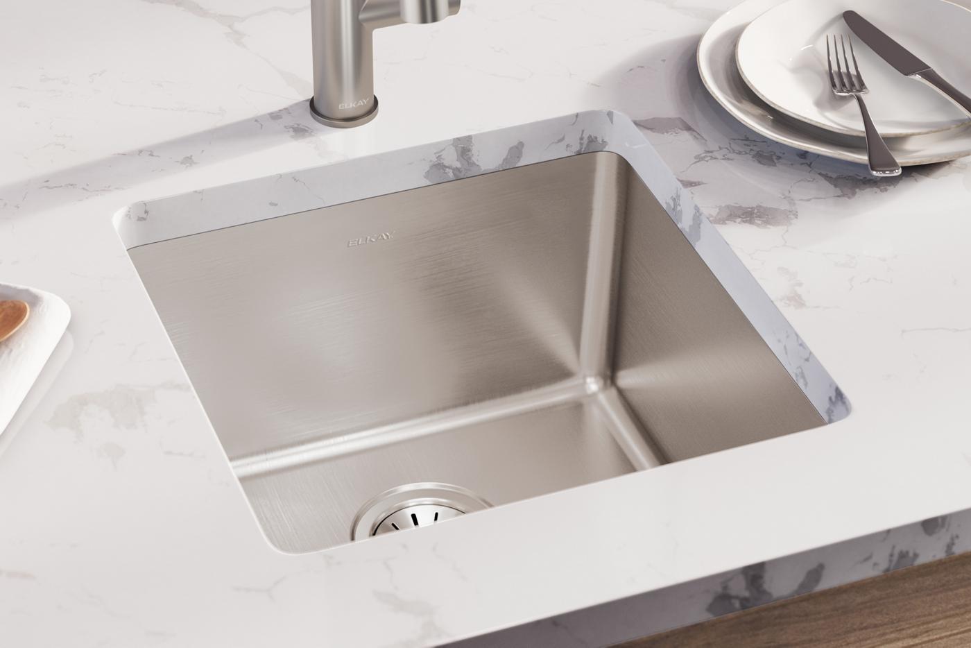 Elkay Tarja Lustertone Iconix® Calibre 18 Acero Inoxidable 18-1/2" x 18-1/2" x 9" de Un Tazón Bajo Cubierta — ambiente de cocina