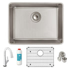 Elkay Tarja Lustertone Iconix® Calibre 18 Acero Inoxidable 23-1/2" x 18-1/4" x 9" de Un Tazón Bajo Cubierta (Kit con Llave Filtrada) — ambiente de cocina