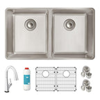 Elkay Tarja Lustertone Iconix® Calibre 18 Acero Inoxidable 32-3/4" x 19-1/2" x 9" de Dos Tazones Bajo Cubierta (Kit con Llave Filtrada) — ambiente de cocina