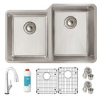 Elkay Tarja Lustertone Iconix® Calibre 18 Acero Inoxidable 31-1/4" x 20-1/2" x 9" Offset 40/60 Bowl Bajo Cubierta (Kit) w/Filter Faucet — ambiente de cocina