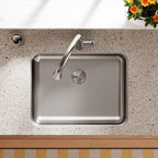 Elkay Tarja Lustertone® Classic Acero Inoxidable 23-1/2" x 18-1/4" x 5-3/8" de Un Tazón Bajo Cubierta ADA con Perfect Drain® — ambiente de cocina