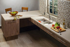 Elkay Tarja Lustertone® Classic Acero Inoxidable 30-3/4" x 18-1/2" x 4-3/8" de Dos Tazones Iguales ADA Bajo Cubierta — ambiente de cocina