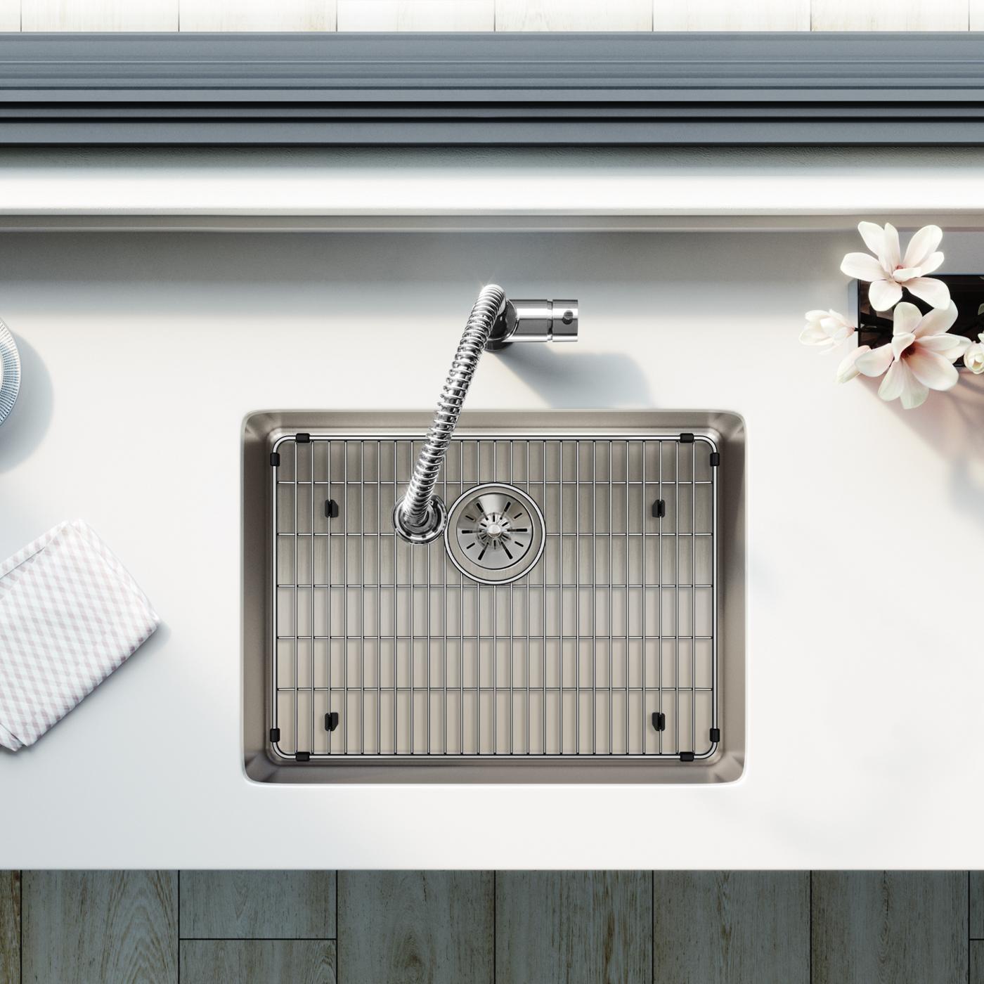 Elkay Tarja Lustertone Iconix® Calibre 16 Acero Inoxidable 23-1/2" x 18-1/4" x 9" de Un Tazón Bajo Cubierta (Kit) with Perfect Drain® — ambiente de cocina
