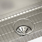 Elkay Tarja Lustertone Iconix® Calibre 16 Acero Inoxidable 23-1/2" x 18-1/4" x 9" de Un Tazón Bajo Cubierta (Kit) with Perfect Drain® — ambiente de cocina