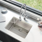 Elkay Tarja Lustertone Iconix® Calibre 16 Acero Inoxidable 23-1/2" x 18-1/4" x 9" de Un Tazón Bajo Cubierta (Kit) with Perfect Drain® — ambiente de cocina